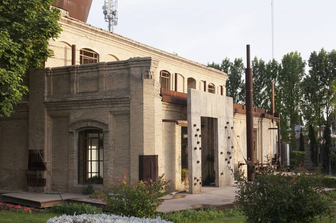 گذری کوتاه